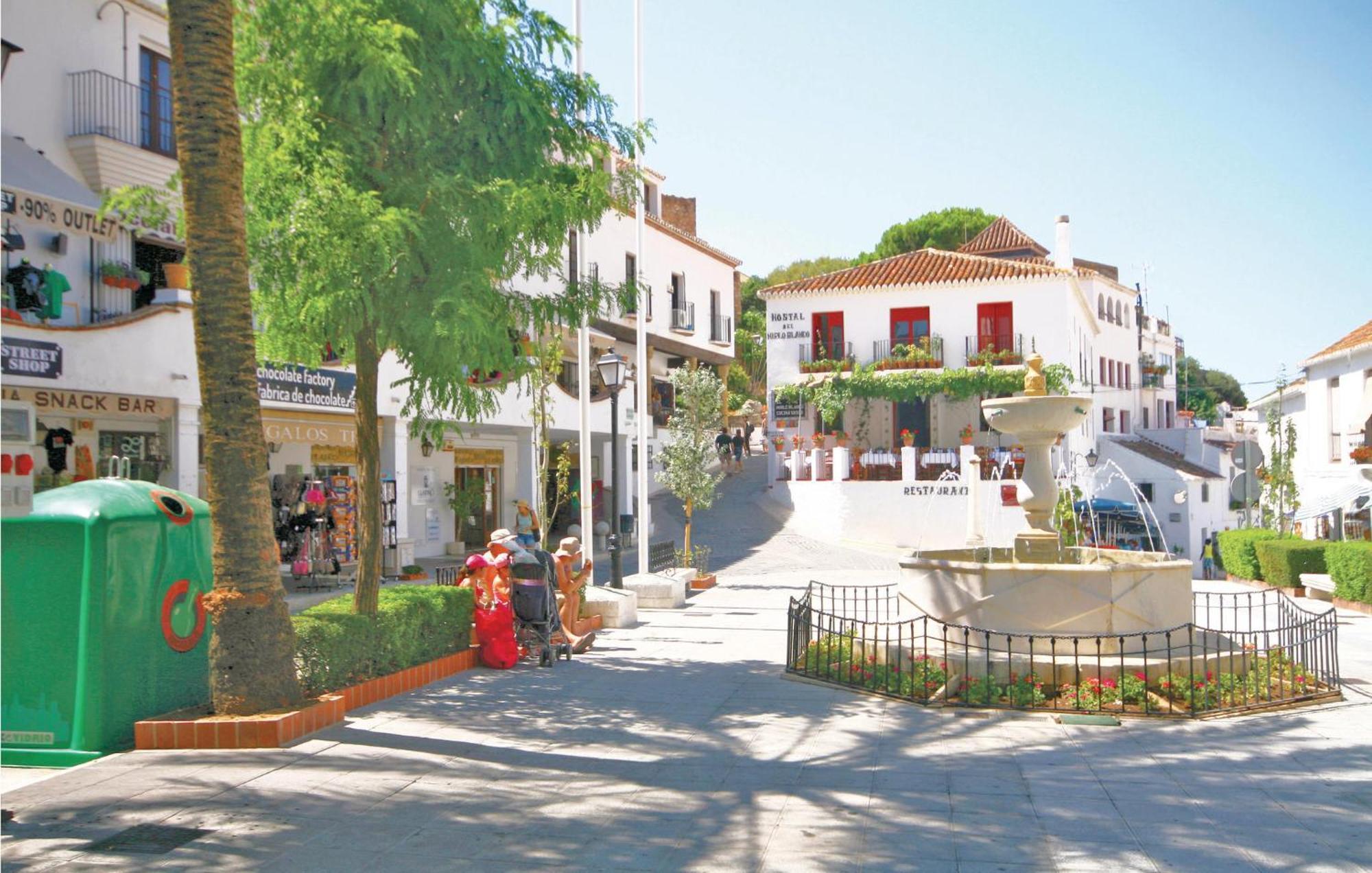 Awesome Home In Mijas With House Sea View Ngoại thất bức ảnh
